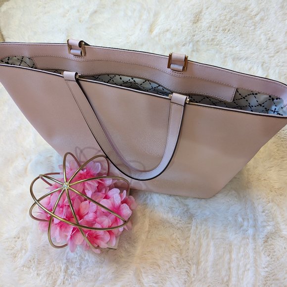 Kate Spade pink tote and  zippy wallet set - Picture 3 of 16